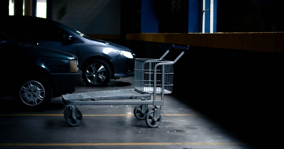 Vehicle Storage Guide in Toronto, Ohio — car parking spaces and facilities