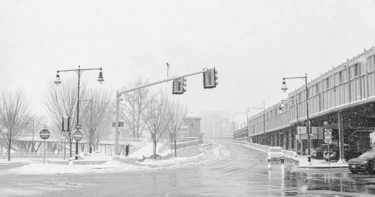 Parking Costs Guide in East Boston, Massachusetts — car parking spaces and facilities