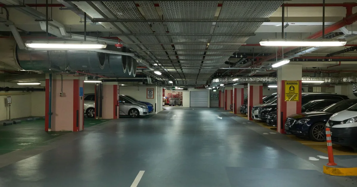 Vehicle Storage Guide in Al Jaddaf, Dubai — car parking spaces and facilities