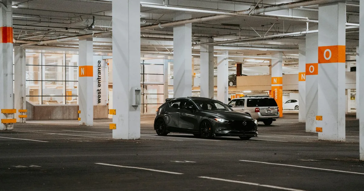 Vehicle Storage Guide in Willoughby, South Australia — car parking spaces and facilities