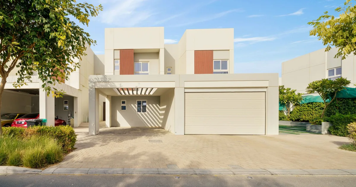 Rent Parking Guide in Al Shahama, Abu Dhabi — car parking spaces and facilities