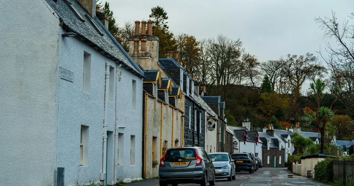 Parking Permits Guide in Bathgate, Scotland — car parking spaces and facilities