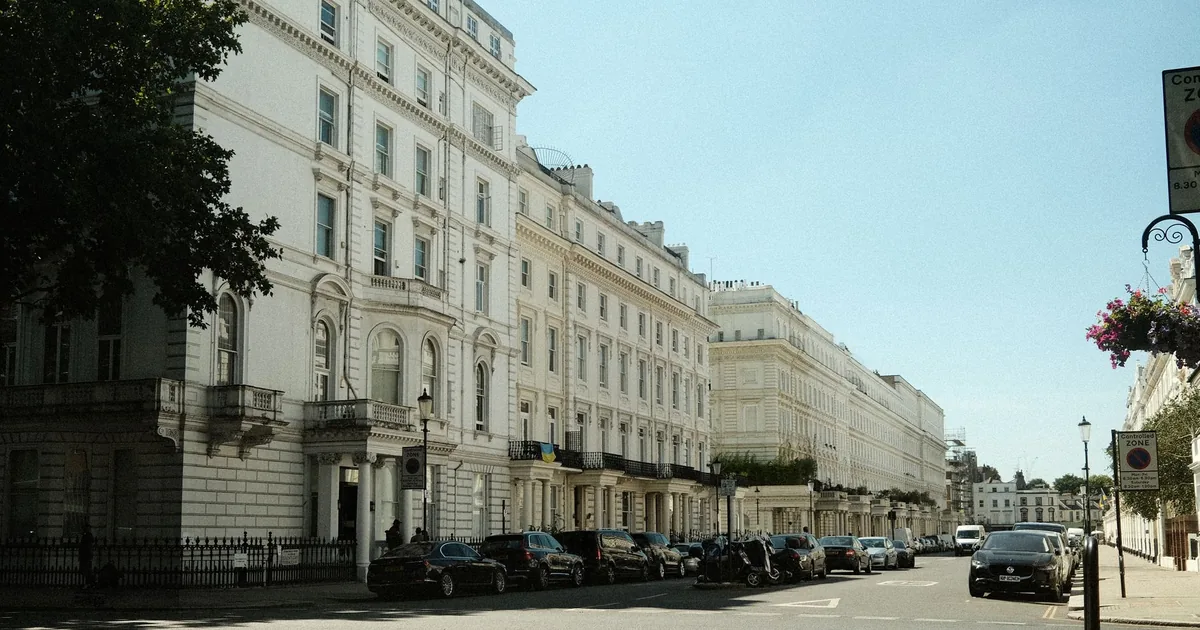 Cheap Parking Tips in Wimbledon, England — car parking spaces and facilities