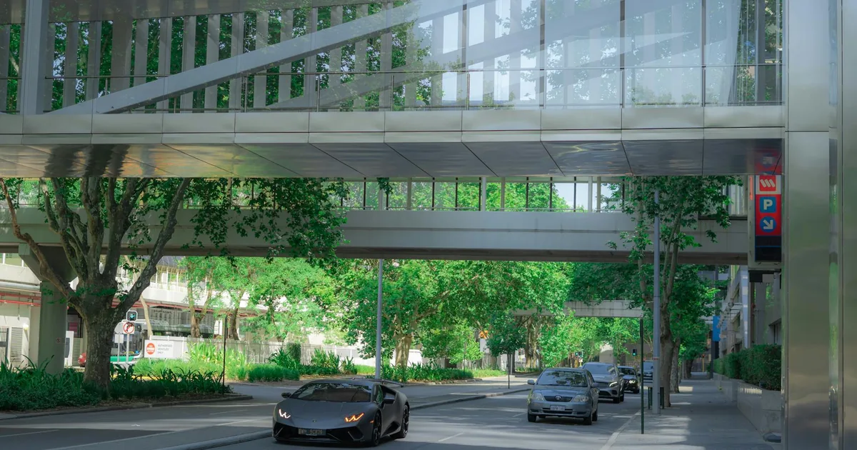 Street Parking Guide in Bayview,  — car parking spaces and facilities