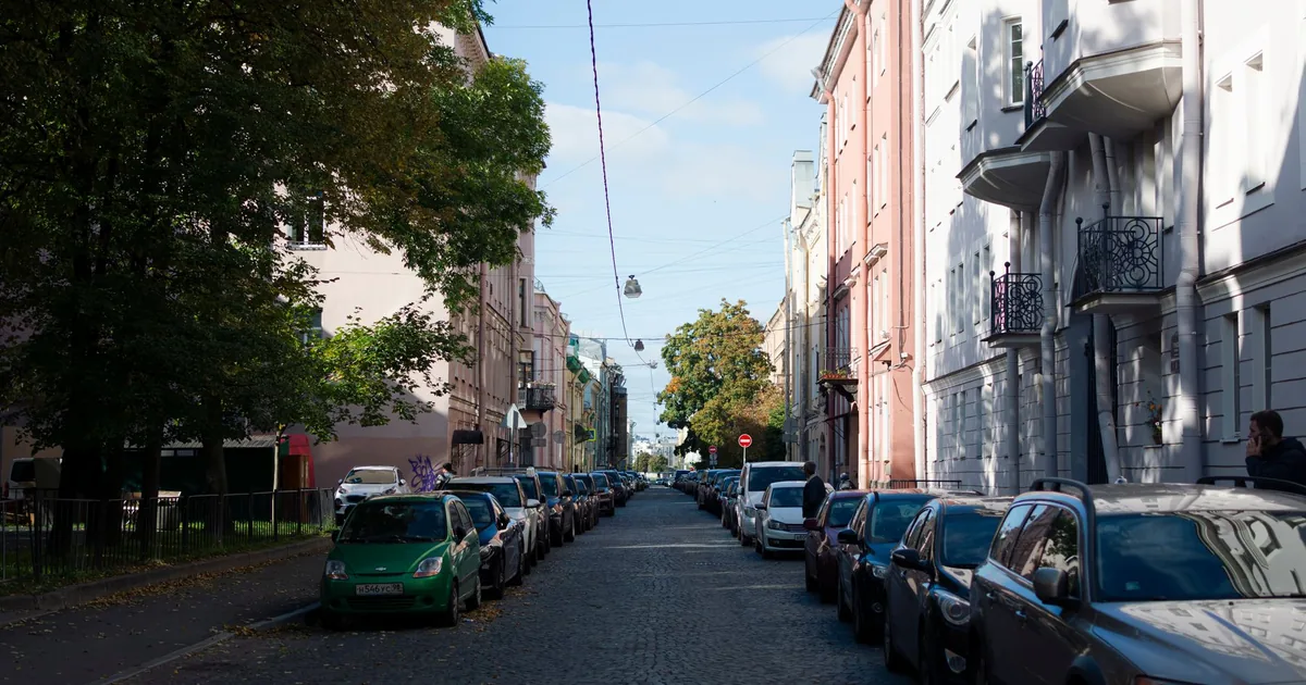 Street Parking Guide in Ras al-Khaimah, Ras al-Khaimah — car parking spaces and facilities