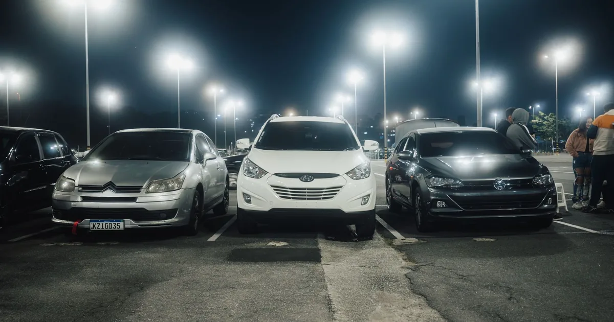 Parking Costs Guide in Purley, England — car parking spaces and facilities