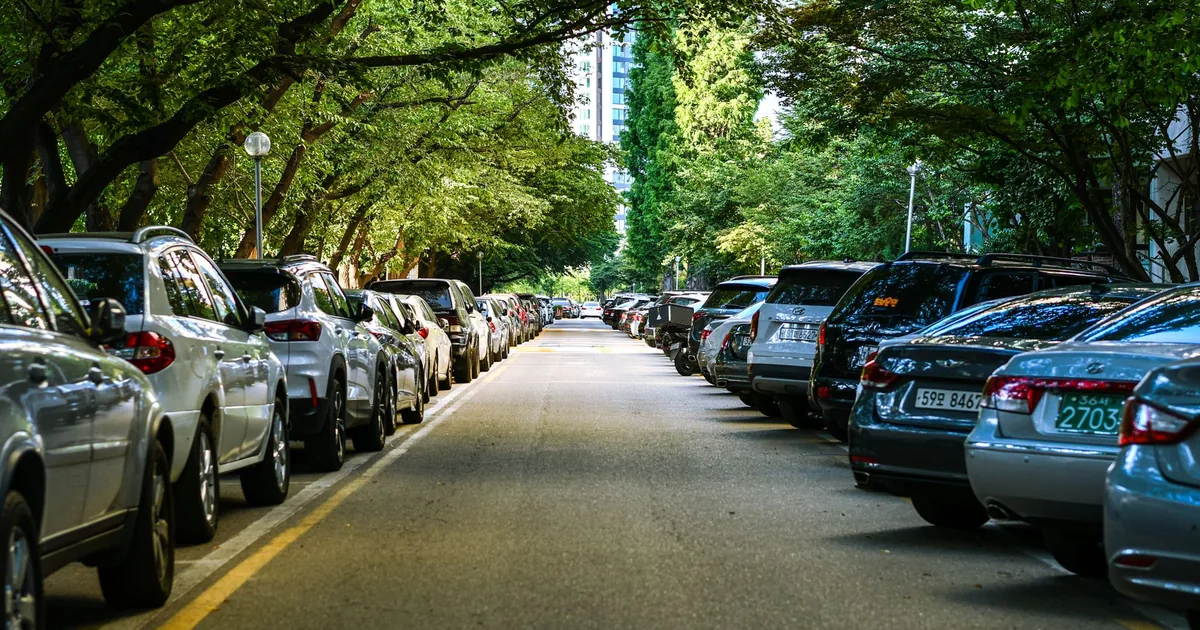 Free Parking Guide in Sila, Abu Dhabi — car parking spaces and facilities