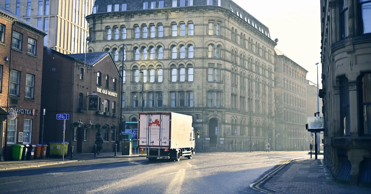 Moving Guide in Belfast, Northern Ireland — car parking spaces and facilities
