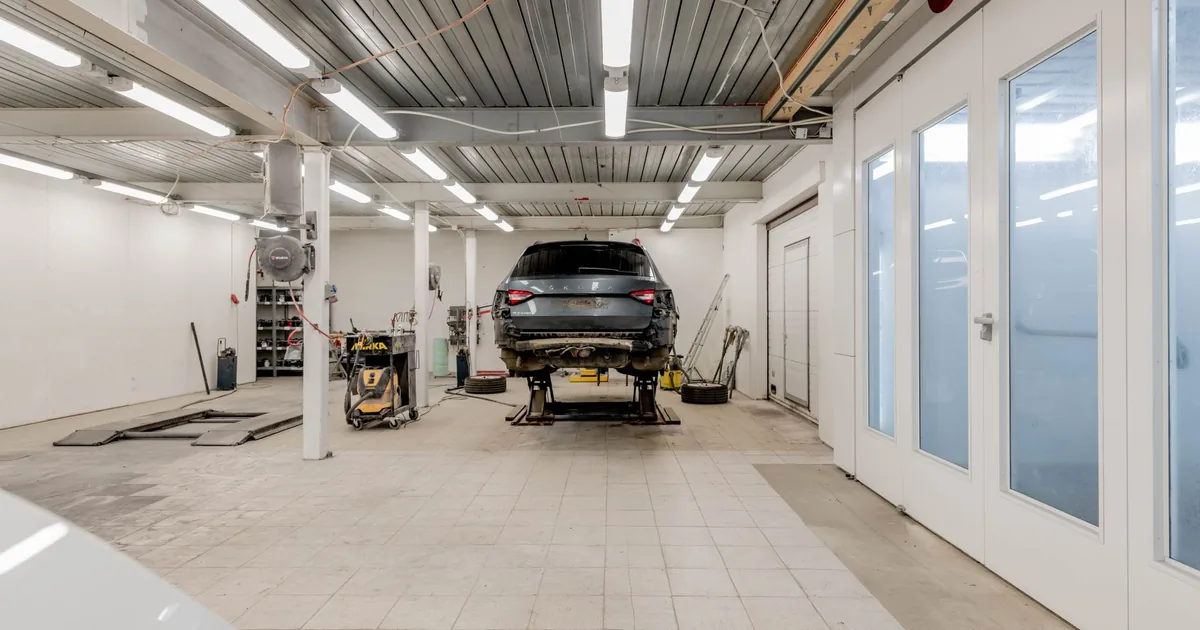 Vehicle Storage Guide in Dubai, Dubai — car parking spaces and facilities