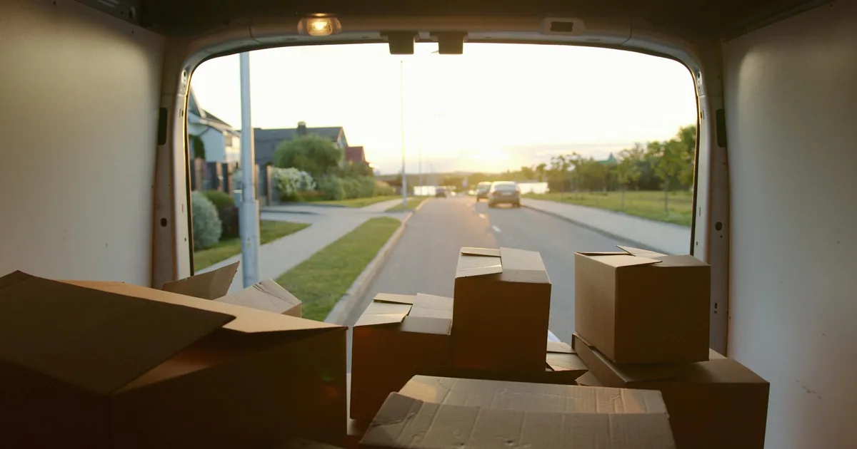 Moving Guide in Box Hill, Victoria — car parking spaces and facilities