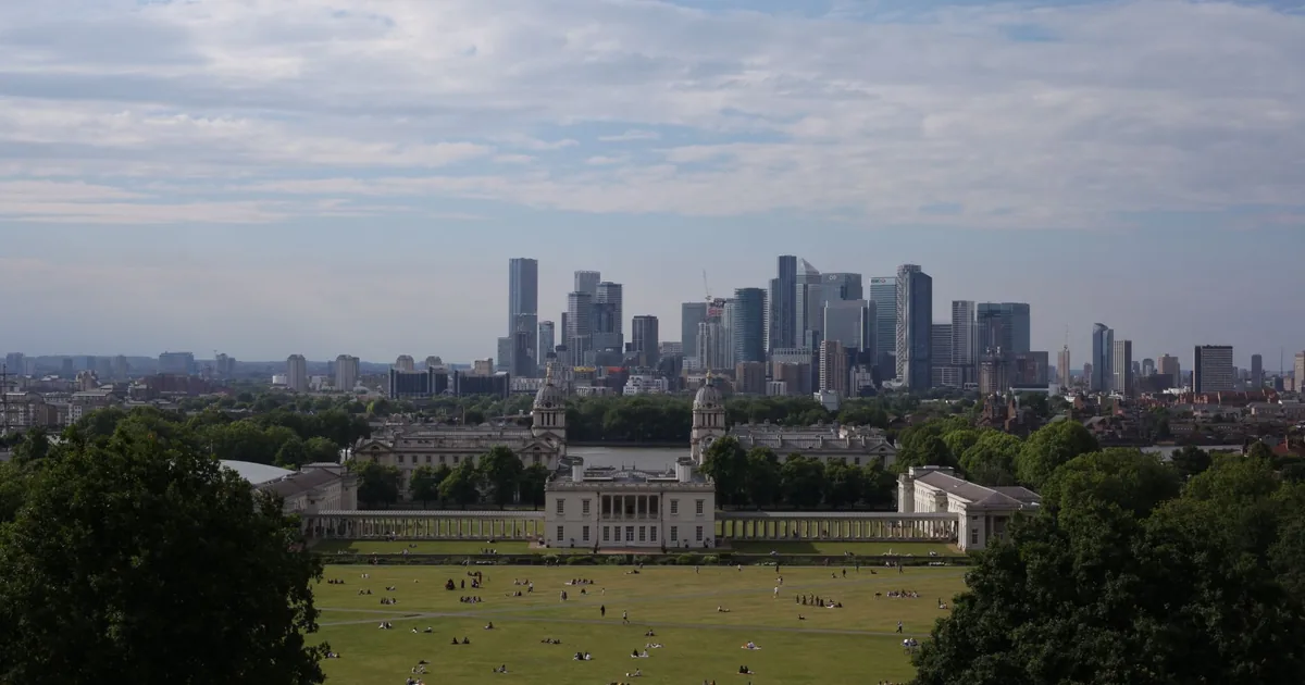 Parking Fines Guide in Greenwich, England — car parking spaces and facilities