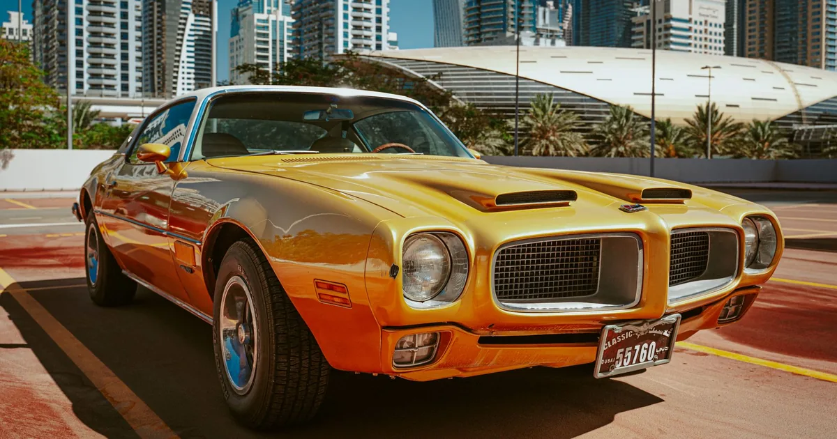 Towed Vehicle Guide in The Springs, Dubai — car parking spaces and facilities
