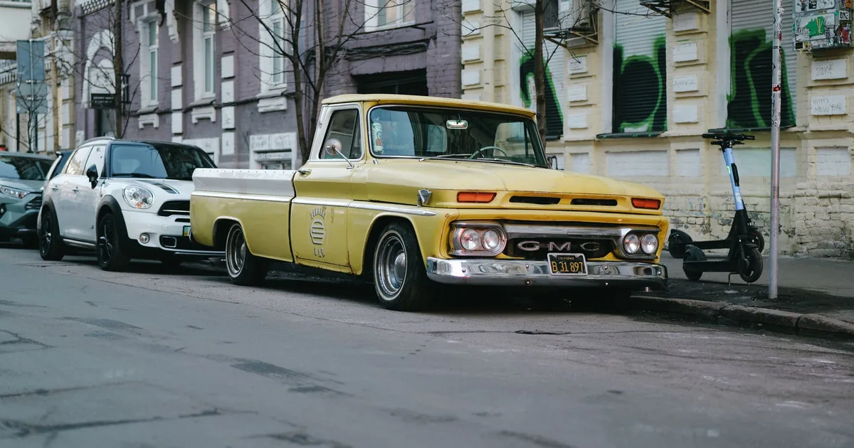 Towed Vehicle Guide in Burnaby, British Columbia — car parking spaces and facilities