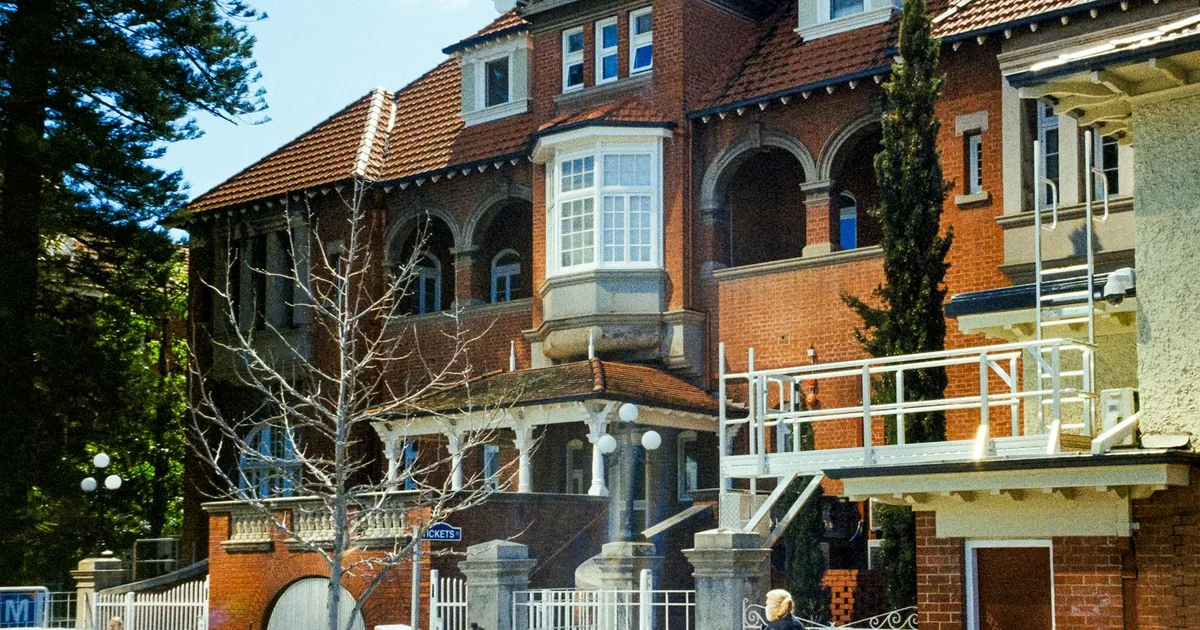 Cheap Parking Tips in Wollstonecraft, New South Wales — car parking spaces and facilities