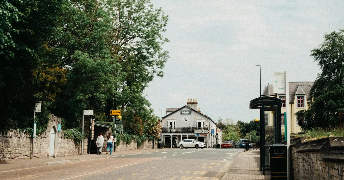 Cheap Parking Tips in Saints, England — car parking spaces and facilities