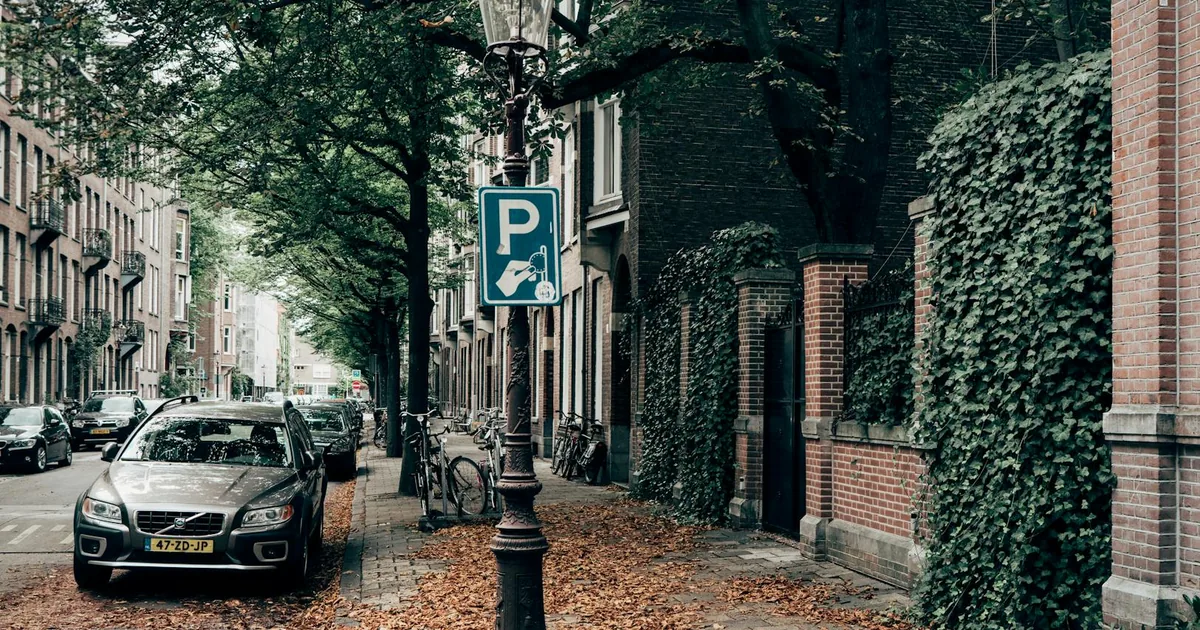 Cheap Parking Tips in Ashford, Wicklow — car parking spaces and facilities