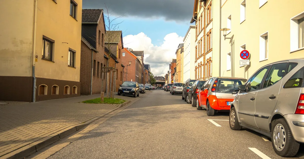 Cheap Parking Tips in Lower Greenville, Texas — car parking spaces and facilities