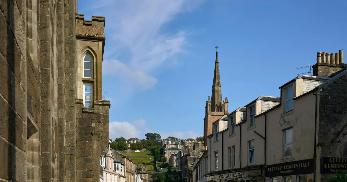 Cheap Parking Tips in Argyll and Bute, Scotland — car parking spaces and facilities