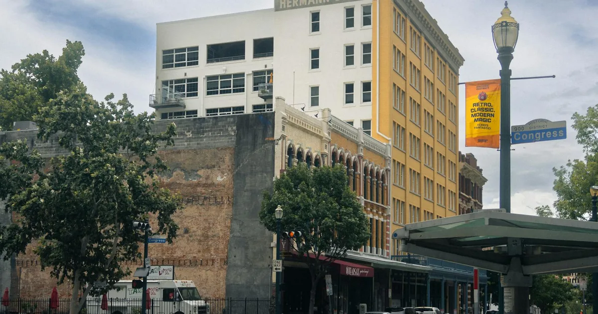 Cheap Parking Tips in South Congress, Texas — car parking spaces and facilities