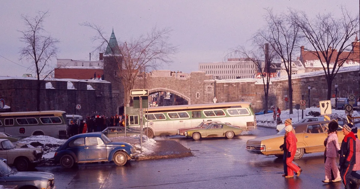 Parking Costs Guide in Saint-Jean-sur-Richelieu, Quebec — car parking spaces and facilities