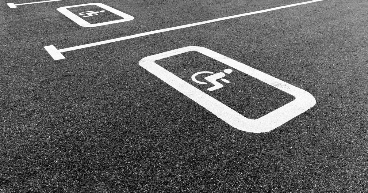 Disability Parking Guide in Paris, Yukon — car parking spaces and facilities