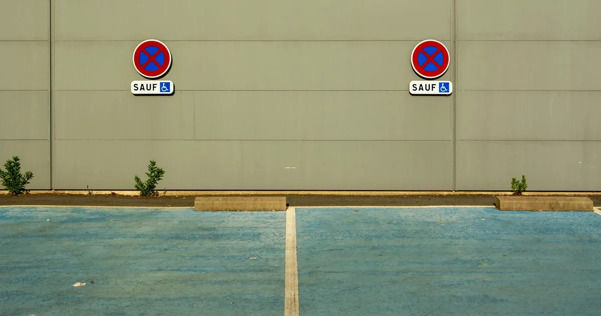 Disability Parking Guide in Dean Park, New South Wales — car parking spaces and facilities