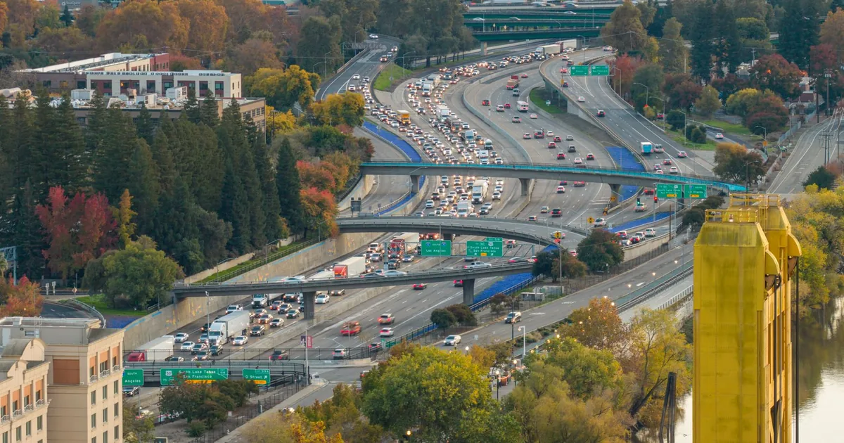 Free Parking Guide in Sacramento, California — car parking spaces and facilities