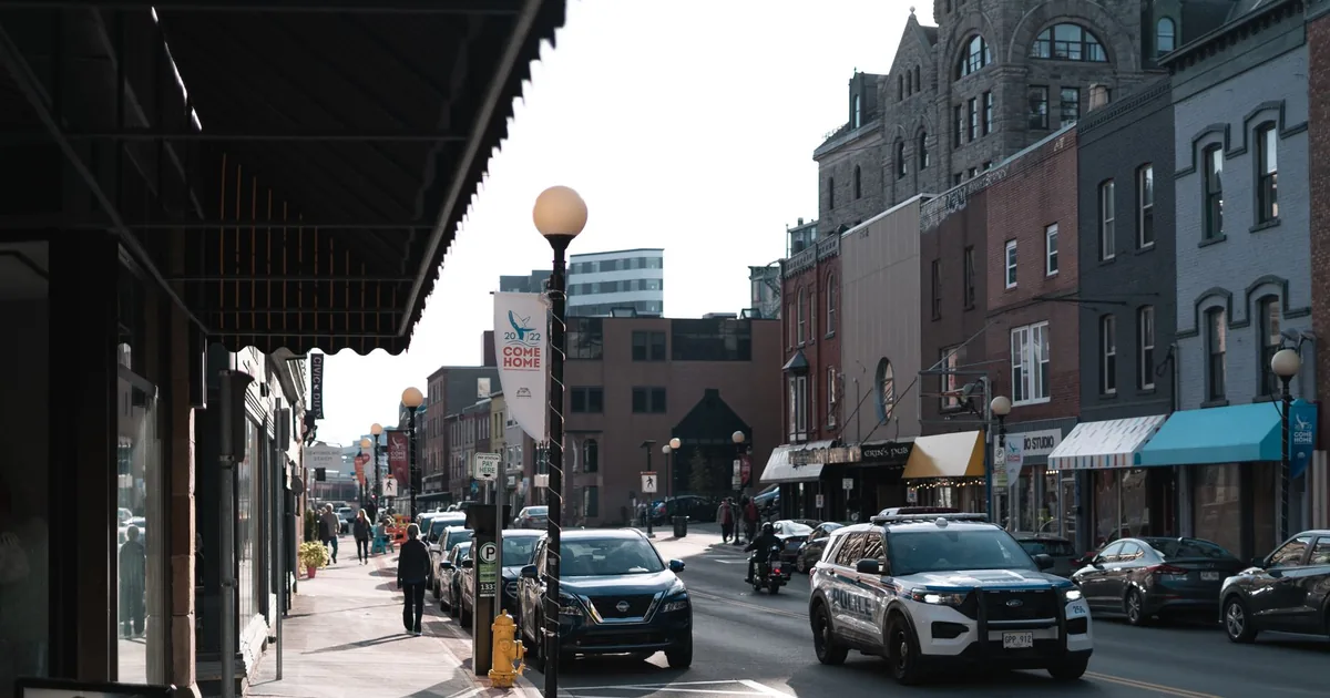 Free Parking Guide in Woodside, Nova Scotia — car parking spaces and facilities