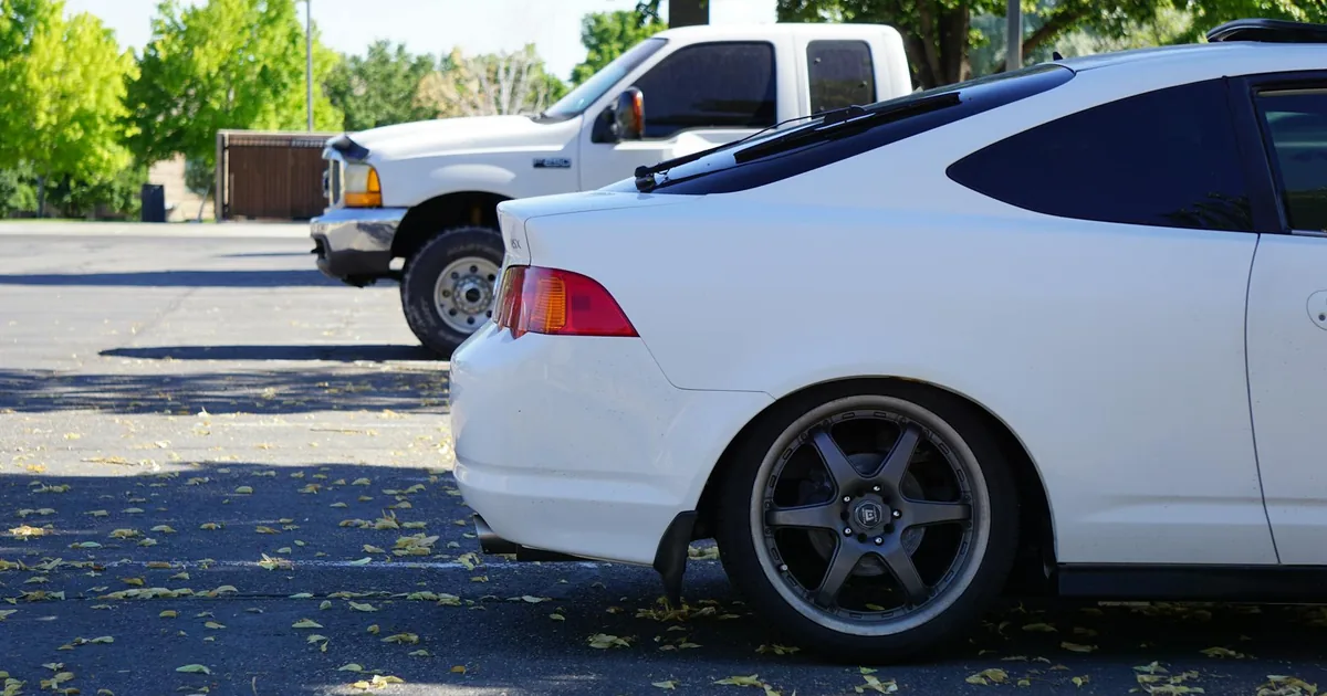 Free Parking Guide in Oliver, British Columbia — car parking spaces and facilities