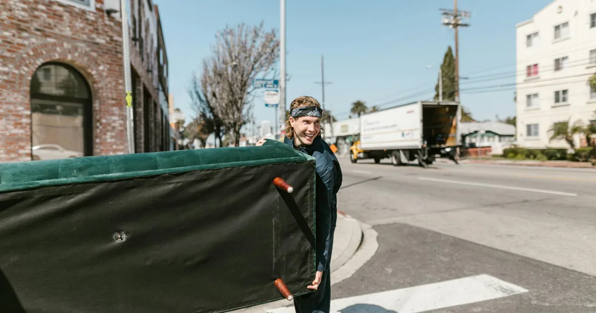 Moving Guide in Redfern, New South Wales — car parking spaces and facilities