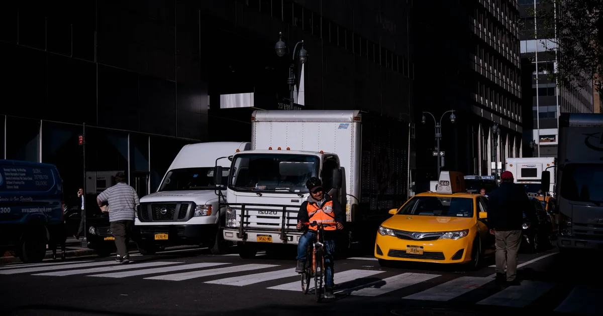 Moving Guide in New York, New York — car parking spaces and facilities