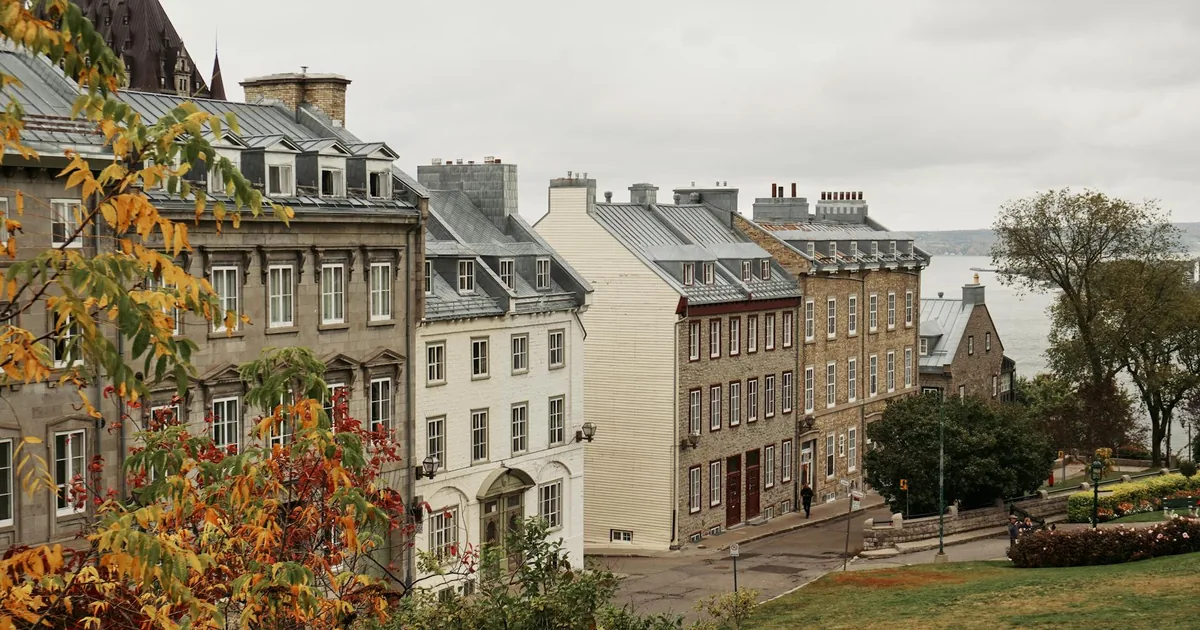 Moving Guide in Saint-Benoit, New Brunswick — car parking spaces and facilities