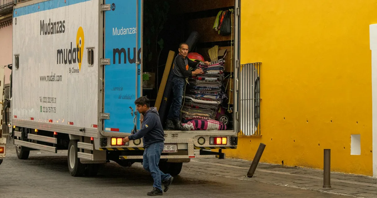 Moving Guide in North Ryde, New South Wales — car parking spaces and facilities