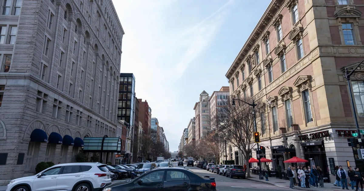Parking Permits Guide in Museum District, Texas — car parking spaces and facilities