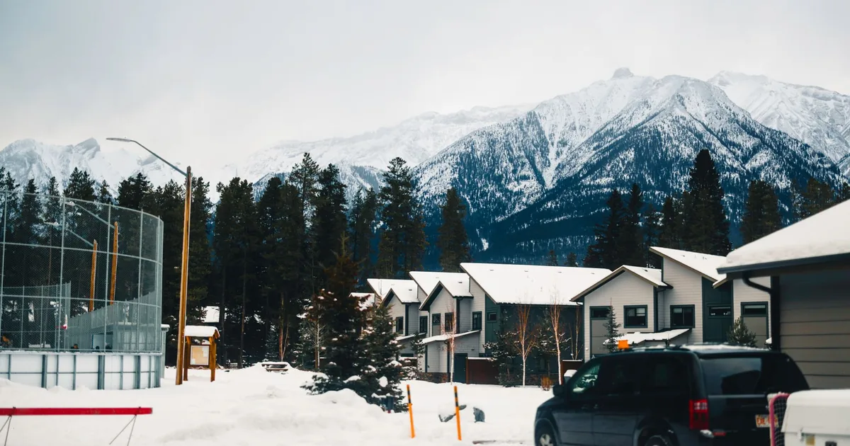 Parking Permits Guide in Liberty Village, Ontario — car parking spaces and facilities