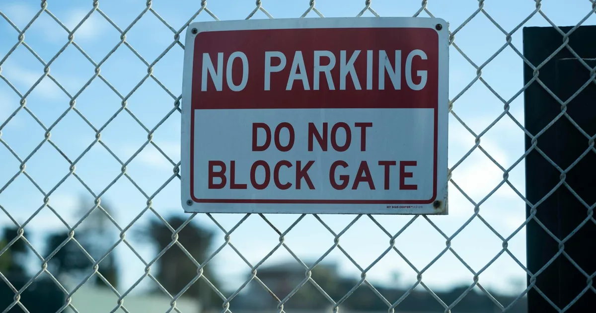 Parking Signs Guide in Cavan, New South Wales — car parking spaces and facilities