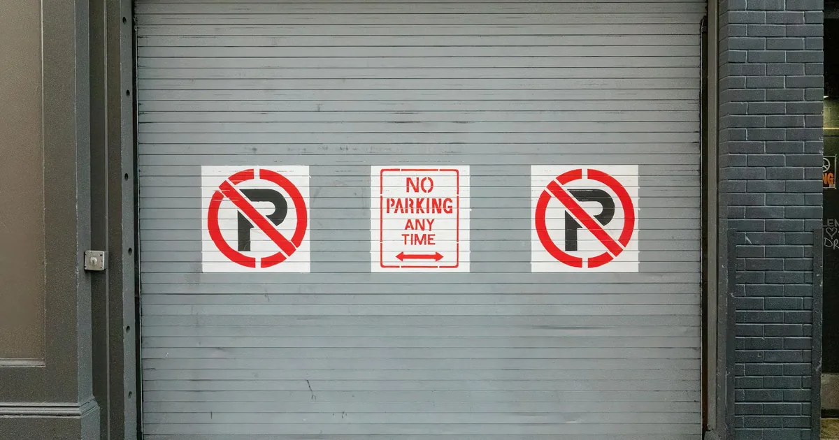 Parking Signs Guide in Shoal Bay, New South Wales — car parking spaces and facilities