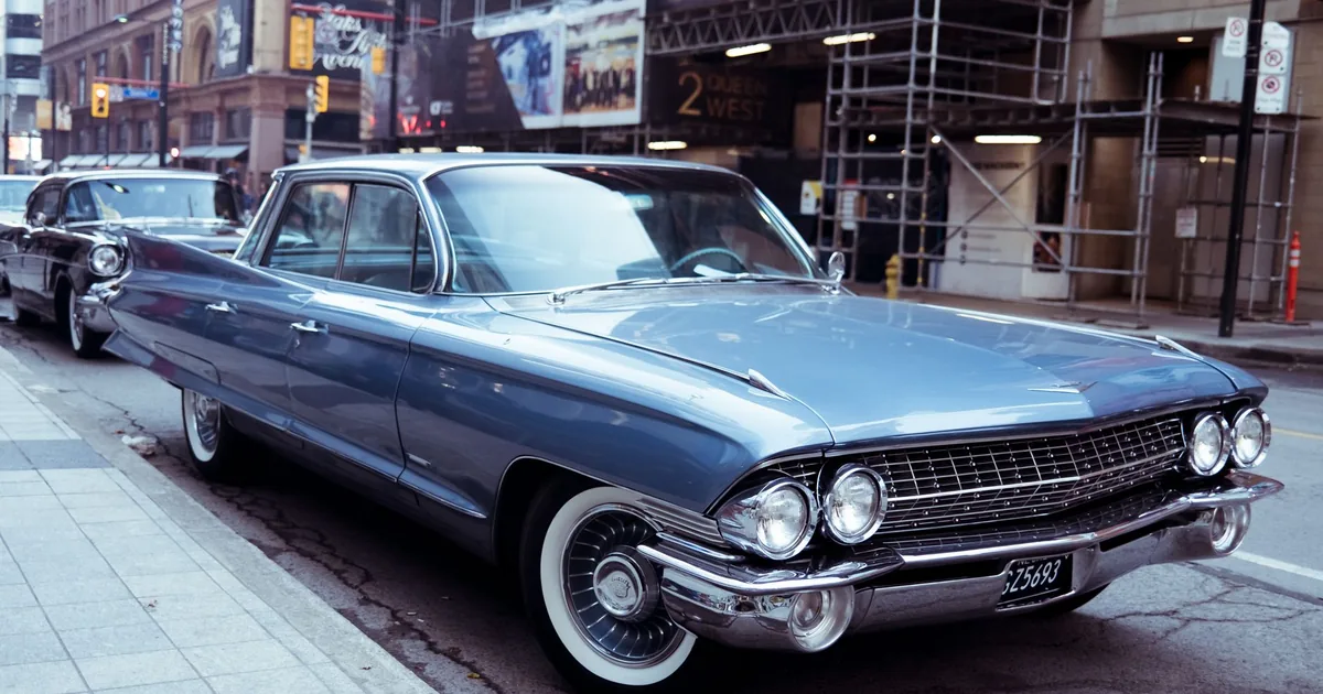 Vehicle Storage Guide in Cadillac, Saskatchewan — car parking spaces and facilities