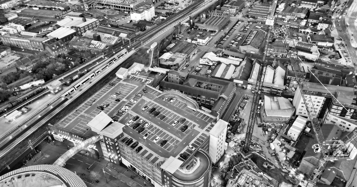 Street Parking Guide in Birmingham, England: Car Parking Spaces and Facilities