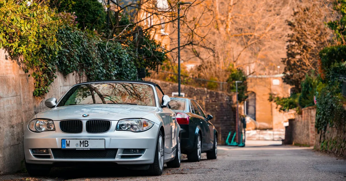 Street Parking Guide in Kensington, New South Wales — car parking spaces and facilities